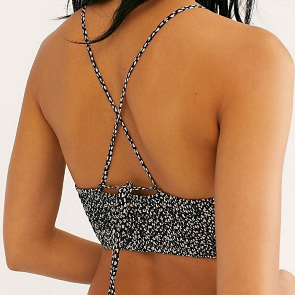 Free People Cassie Black Heart Tie Back Bralette Medium - Picture 2 of 6